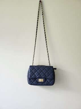 Quilted Navy Crossbody Bag with Gold Chain Strap